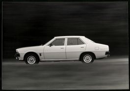 Fotografie Auto Mitsubishi Galant Sigma,