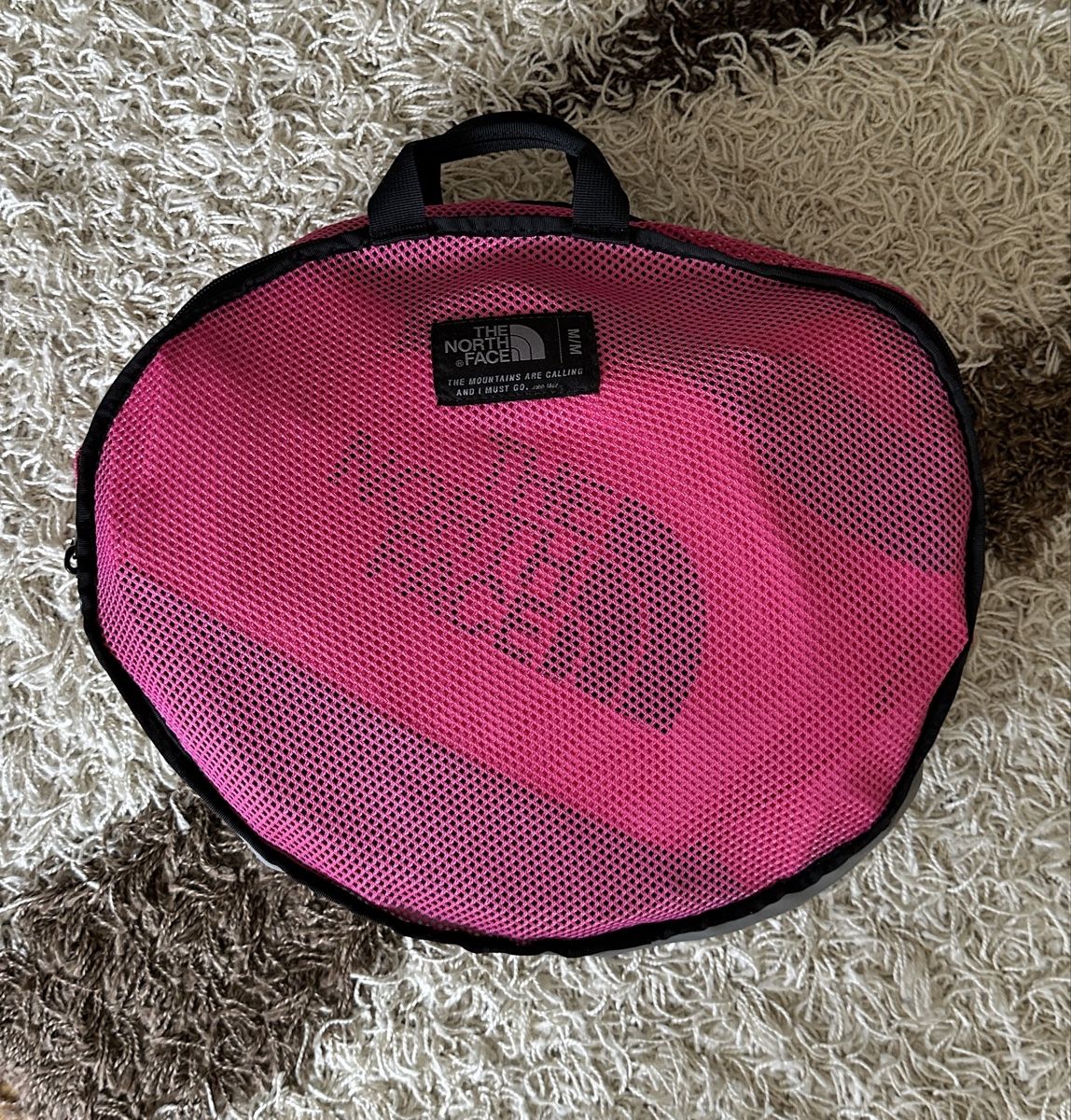 North Face Borse: North Face duffel G M – Nuovo (secondo la descrizione) da Maienfeld venduto da tobeyl2020 1