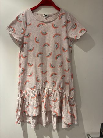 schönes Kleid Gr. 134/140