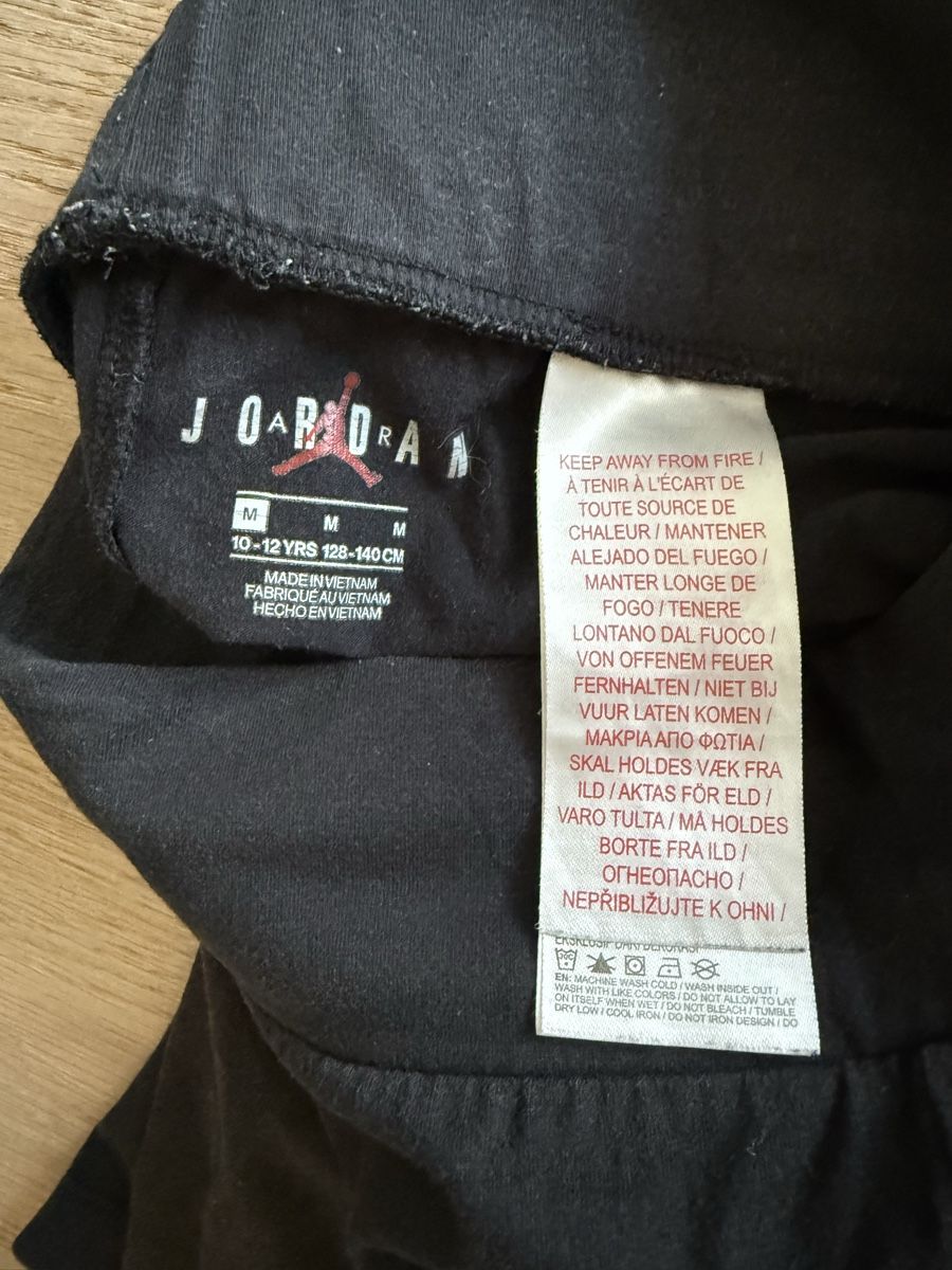 Jordan Pantaloni: JORDAN kids shorts, Gr. 140 – Usato da Zürich venduto da Restesindsuess 2