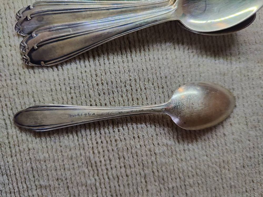 Lot De 12 Cuillères à Soupe Vintage En Plaqué Argent - Couverts Rétro