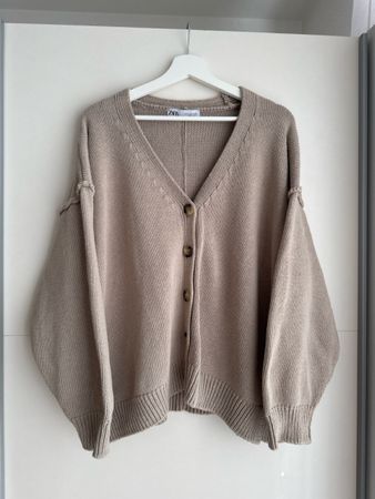 Strickjacke ZARA