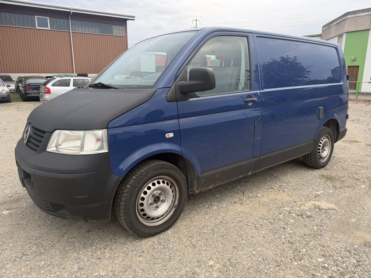 VW Nutzfahrzeuge: VW T5 TDI 4motion – Gebraucht aus Frauenfeld von gil_9tgc 1