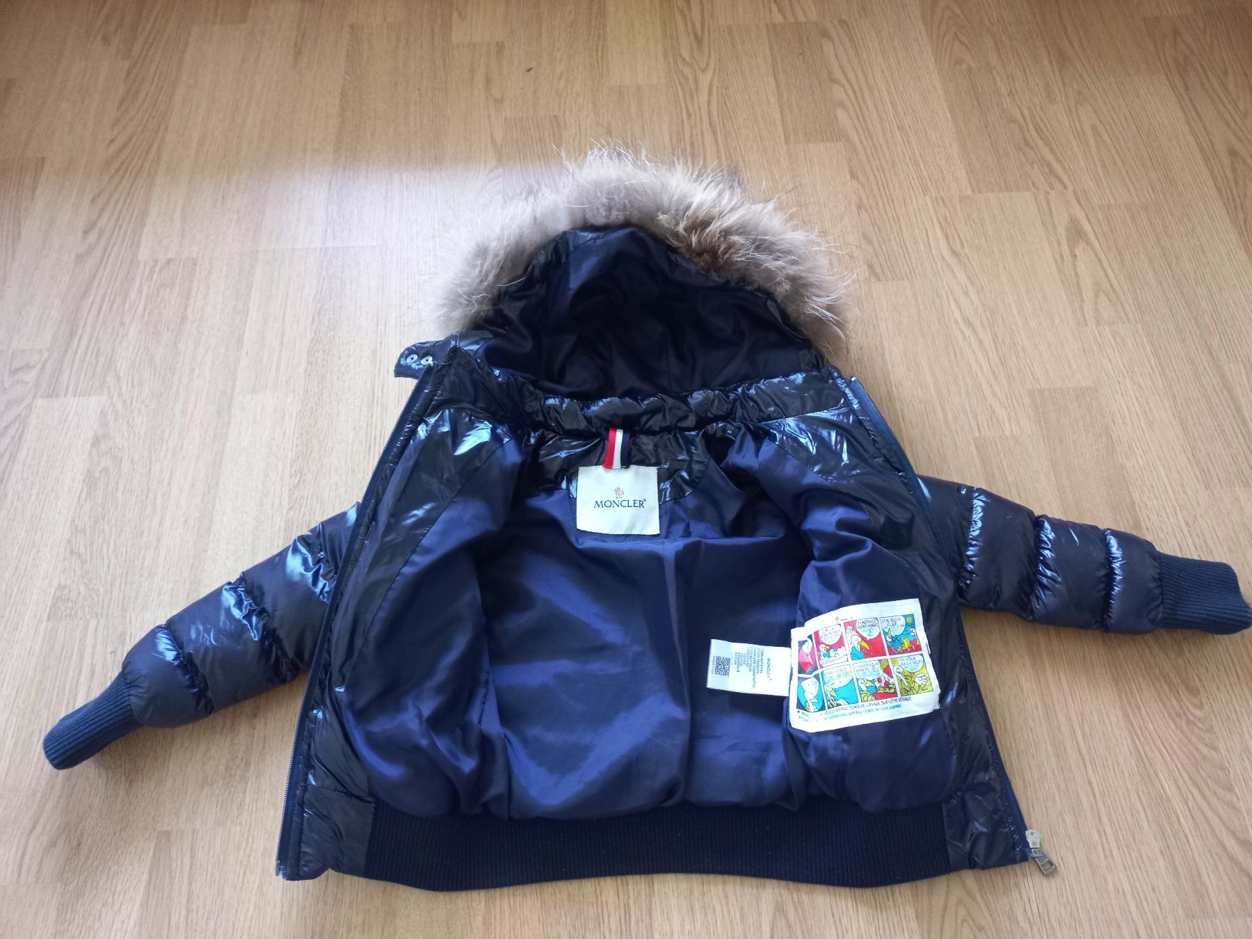 Moncler Jacken & Mäntel: Moncler Winterjacke mit Pelz – Gebraucht aus Langnau am Albis von kit_l9h5 6
