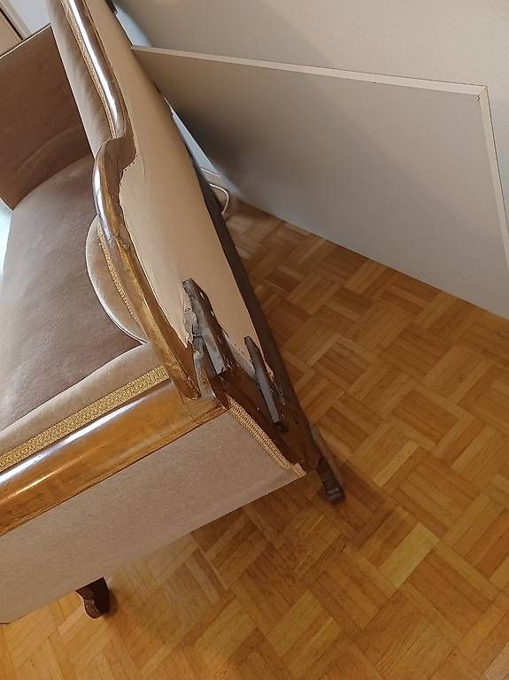 Sofas: Echtes Empire-Sofa, Originalzustand, Fr. 150.-- – Gebraucht aus Basel von Barfuesserplatz01 2
