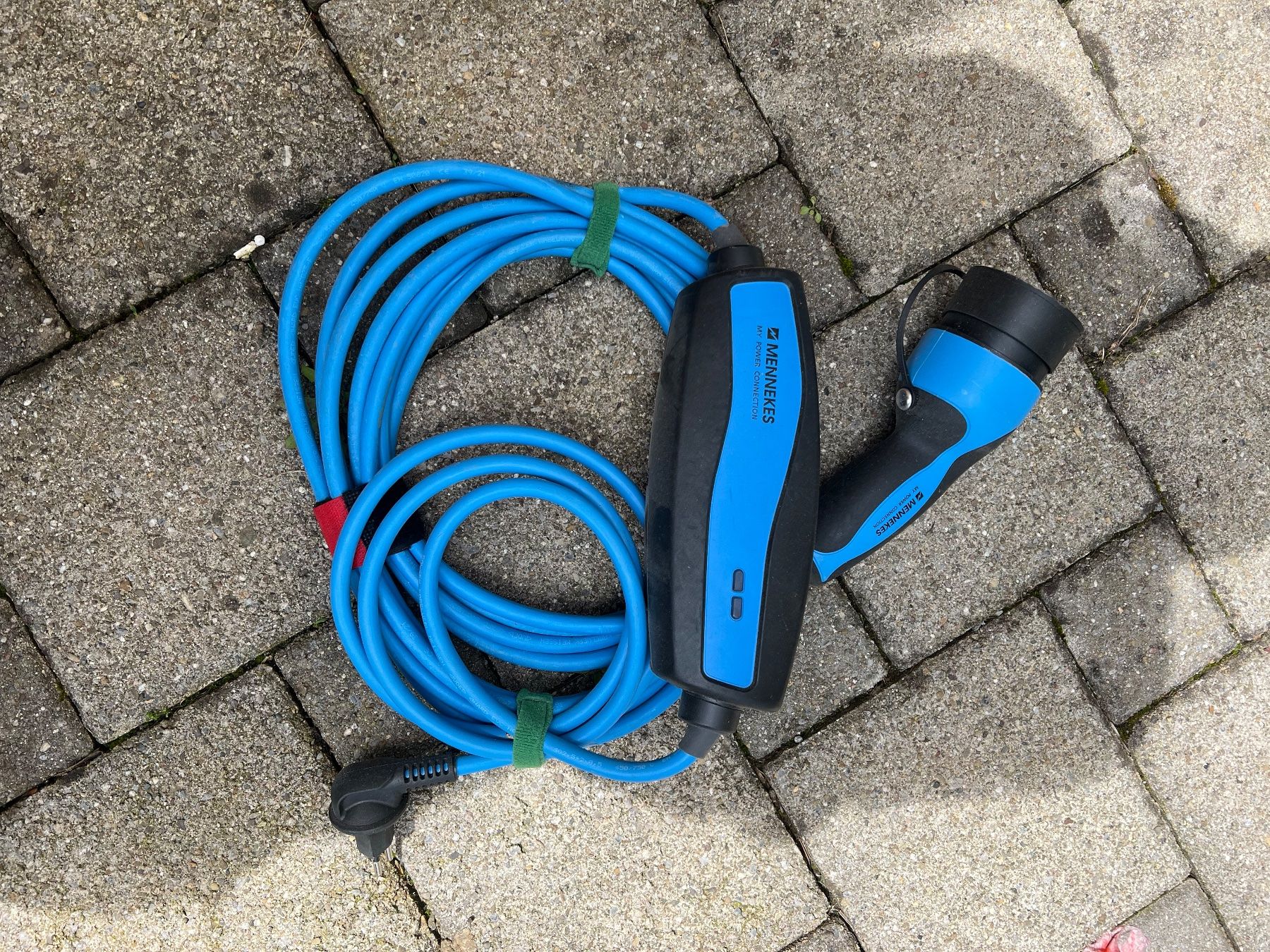 Câbles: Ladekabel Elektroauto – D'occasion à Kölliken par Rnini 2