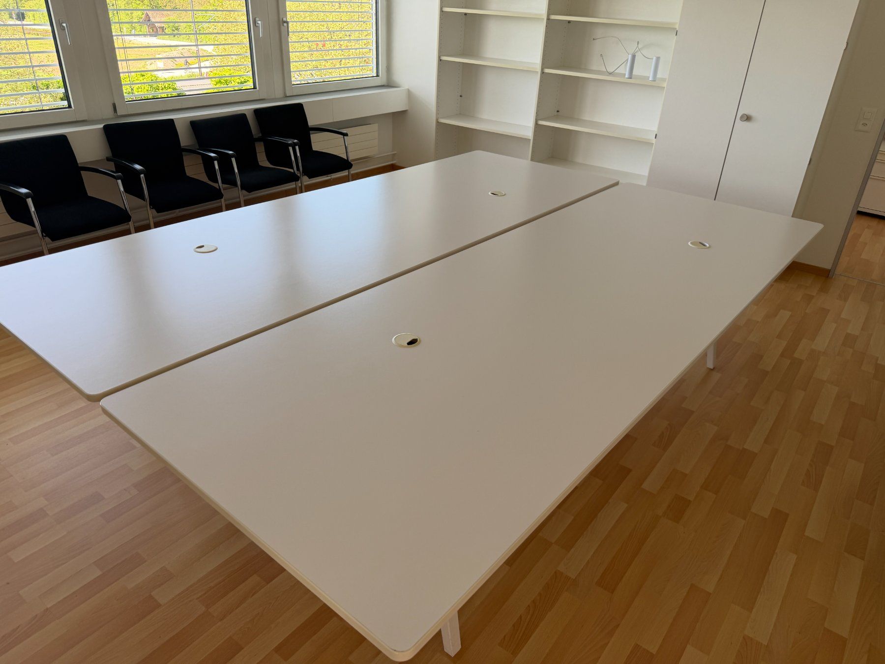 Vitra Tavoli: Vitra Tisch, 320cm lang – Usato da Pfäffikon SZ venduto da xevo_Networks 2