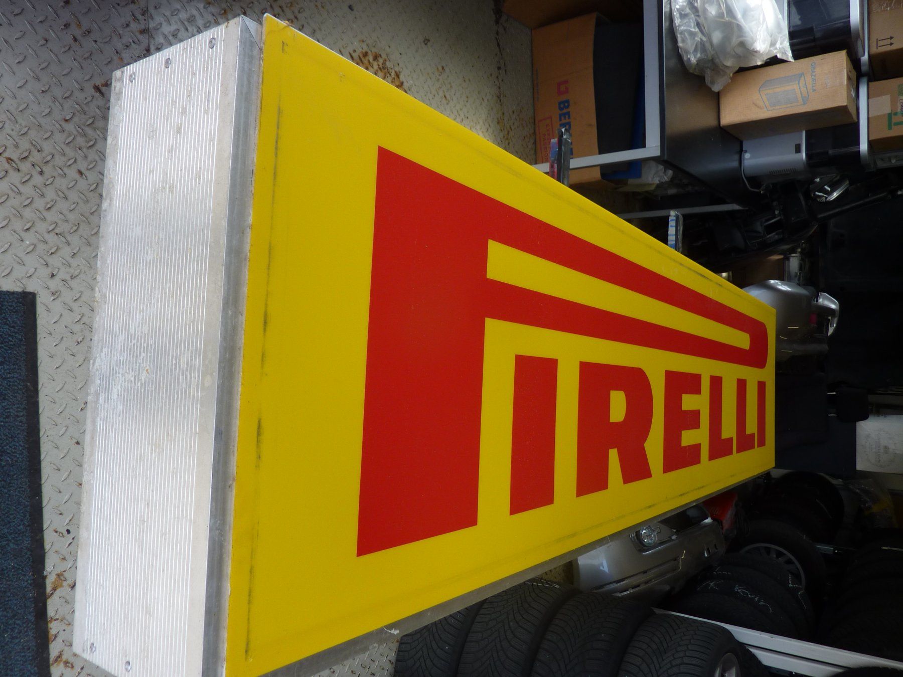 Lampes: Leuchtreklame Pirelli – Neuf (Voir description) à Niederscherli par Zahnd1