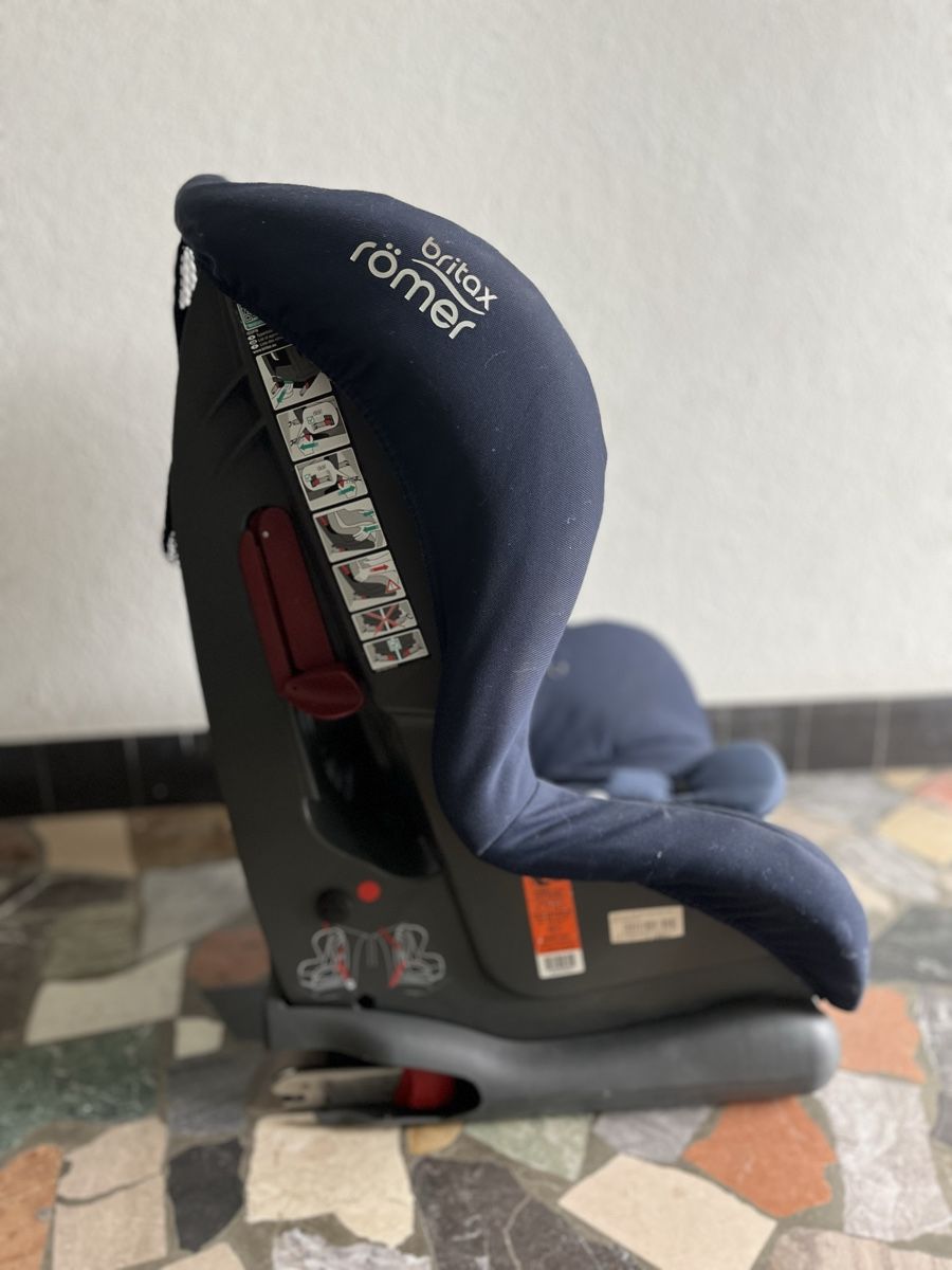 Auto-Kindersitze: Kindersitz Britax Römer  – Gebraucht aus Biel/Bienne von paris001 3