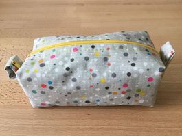 Tasche / Necessaire / Kosmetiktasche / Etui, neue Handarbeit