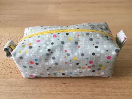 Tasche / Necessaire / Kosmetiktasche / Etui, neue Handarbeit