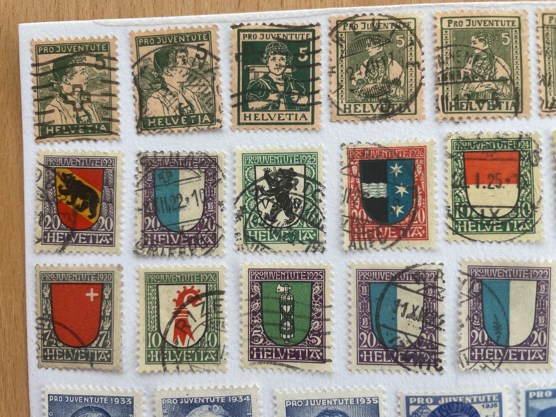 Tous les timbres: PJ HAUTE VALEUR dès 19.- ! – D'occasion à Sonceboz-Sombeval par Comment2