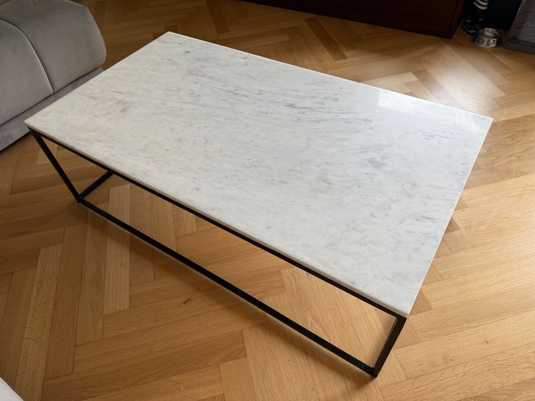Maisons du monde Tavoli: Eleganter Marmor Couchtisch – Usato da Meilen venduto da sth_2xyl 5