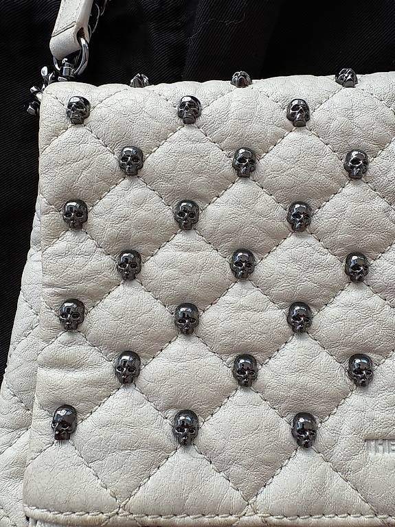 Taschen für Damen: Kooples Tasche  – Gebraucht aus Oberwil von Fanny2017 2