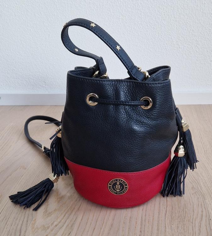 Tommy Hilfiger Gigi Hadid Mini Bucket Bag