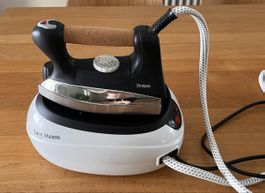 Dampfbügeleisen Trisa Easy Steam funktionstüchtig guter Zust
