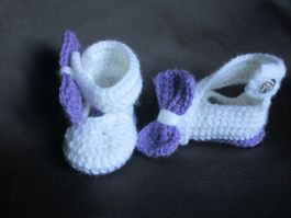 Babyschuhe Hand gehäkelt (0-6 Monaten)