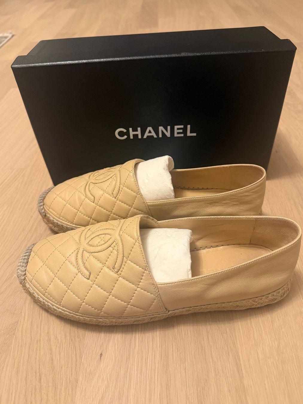 Chanel Scarpe da donna: Chanel Espadrilles Beige, Grösse 40 – Usato da Embrach venduto da Gsab 2