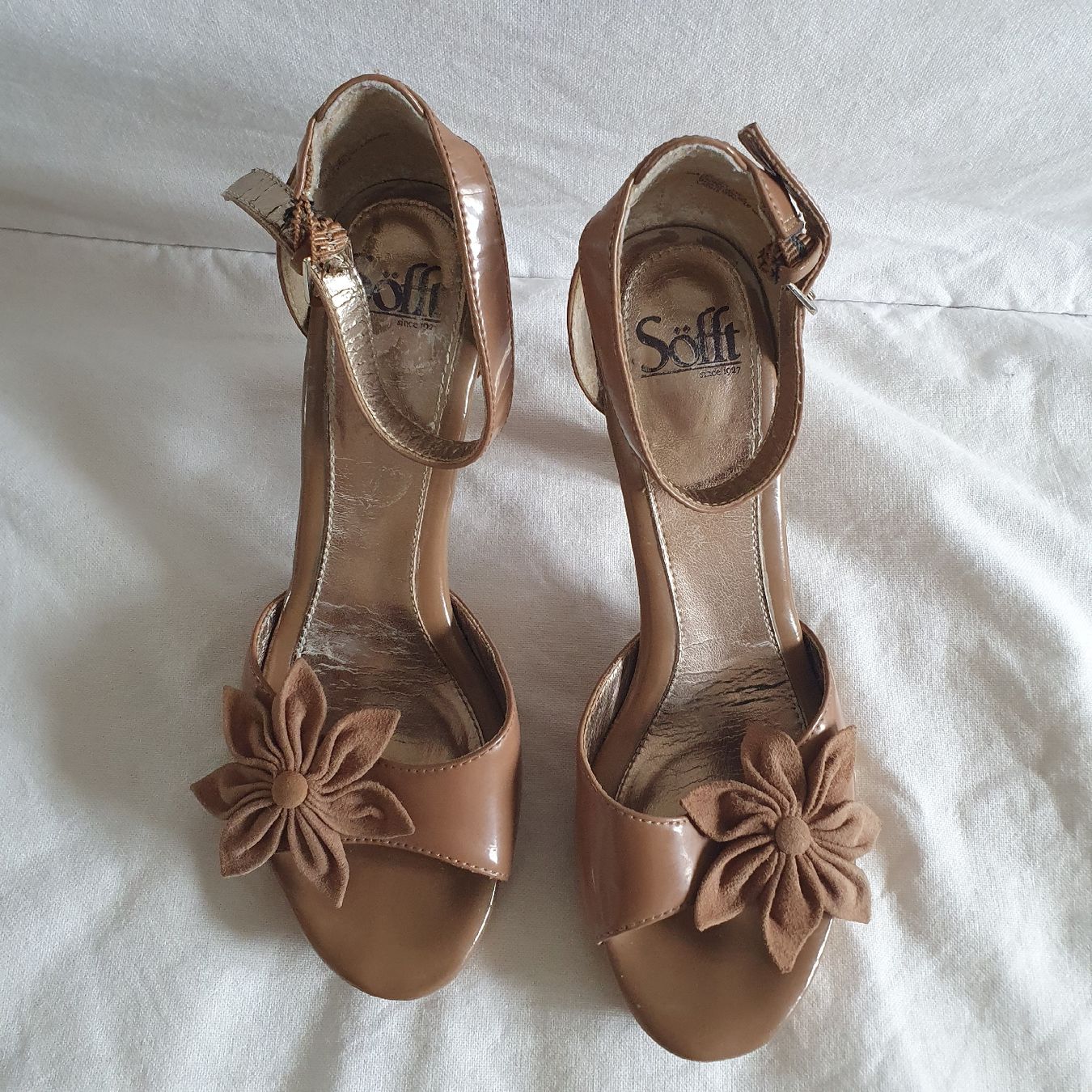 Scarpe da donna: Sandales söfft – Usato da Thônex venduto da viclau 1