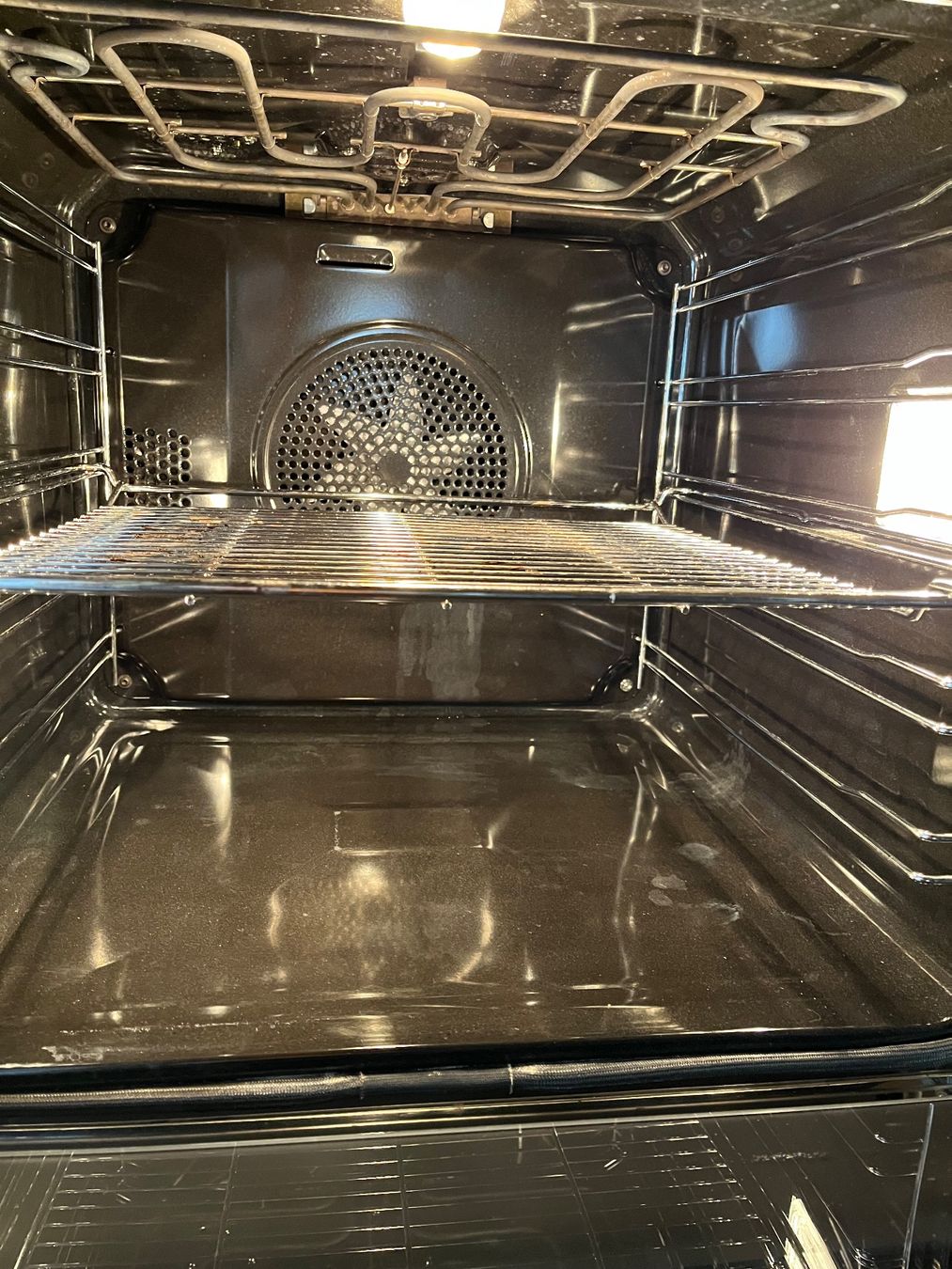 Miele Forni: MIELE Backofen mit Pyrolyse und Speisethermometer – Usato da Felsberg venduto da Memef 1