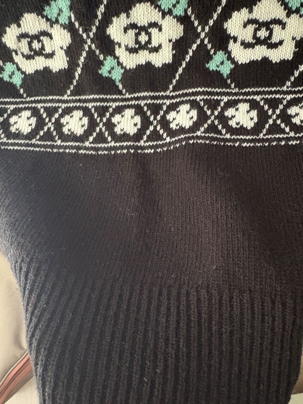 Chanel Maglioni & Felpe: Vintage Chanel 1995 Sweater – Usato da Nyon venduto da My_wardrobe 5