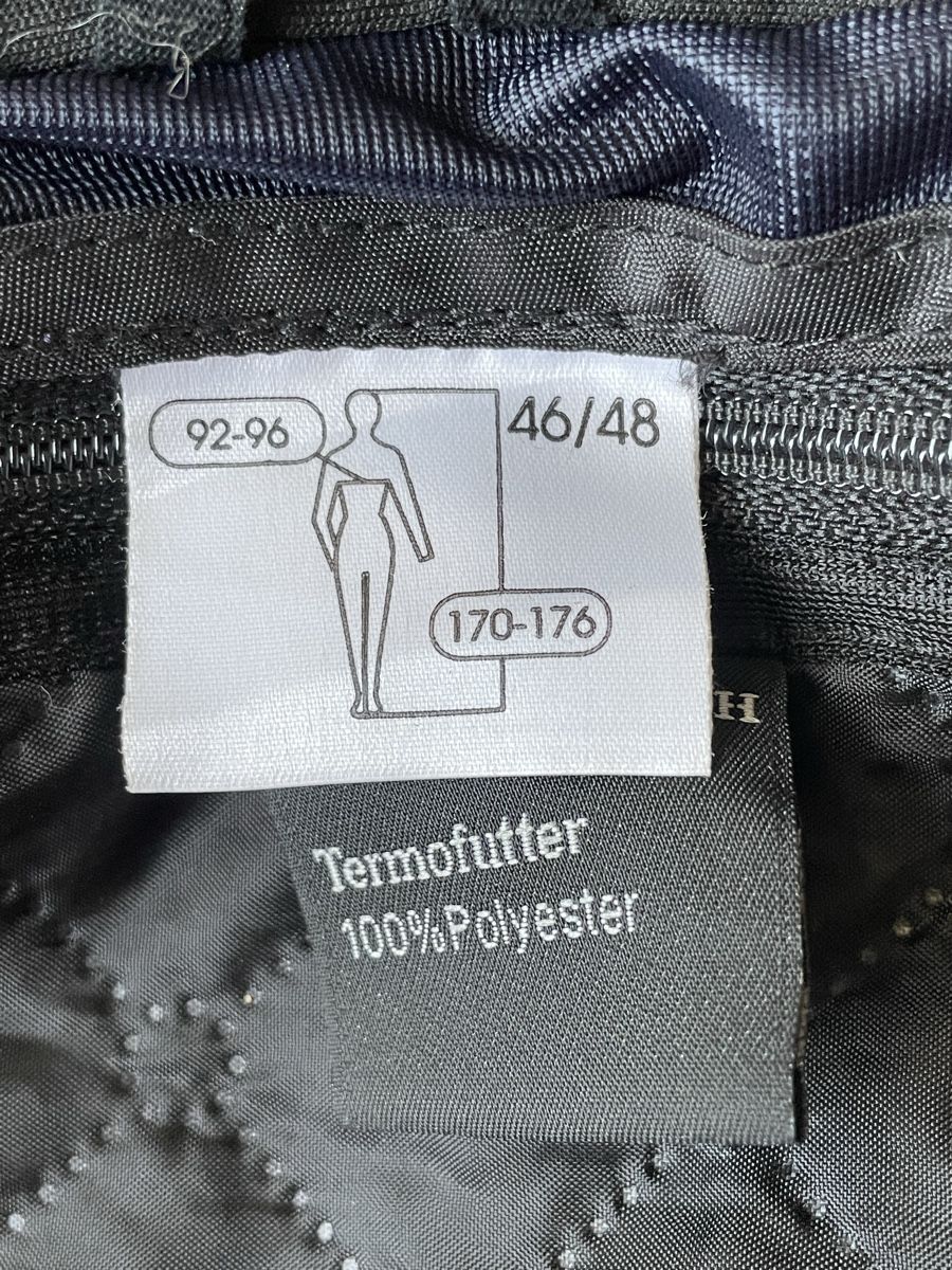 Jacken: Sicherheits/Rettungsjacke  – Gebraucht aus Wila von Lokelo 5