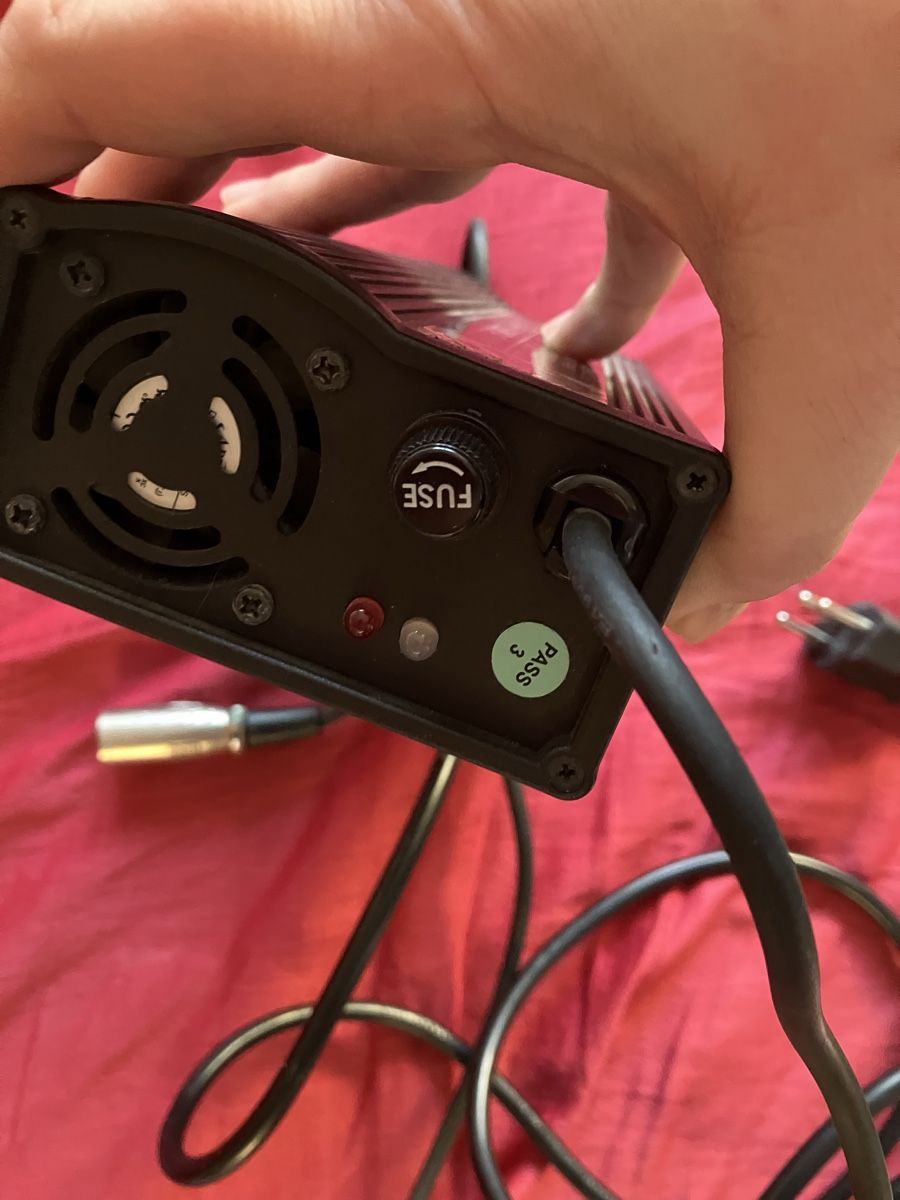Batterie: E-Bike-Akku mit Tasche – Usato da Basel venduto da DanF85 2