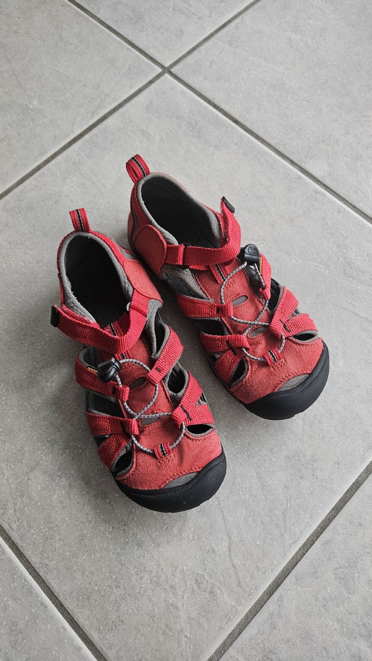 Keen Scarpe per ragazzi: Keen Sandalen Gr 37 – Usato da Emmenbrücke venduto da nl-l