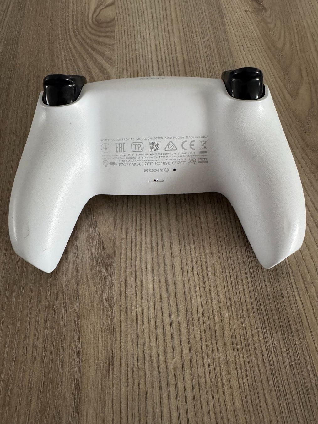 Manettes: PS5 DualSense Controller – Défectueux à Nottwil par dan_8wvp 1