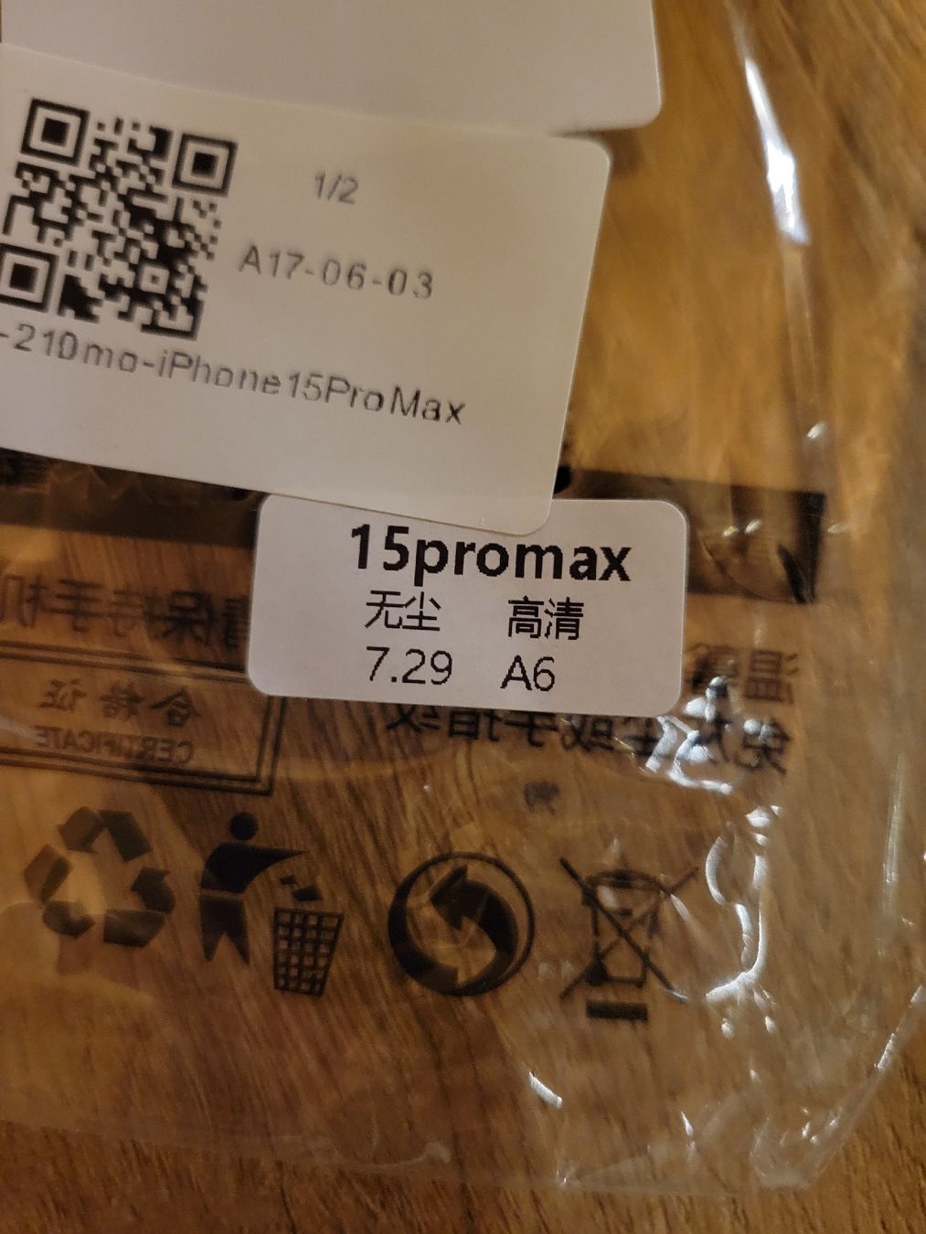Ritocchi & pellicole di protezione: iPhone 15 Pro Max Panzerglas - Neu & Originalverpackt! – Nuovo e nell'imballaggio originale da St.Gallen venduto da dopplerhofer3121 1