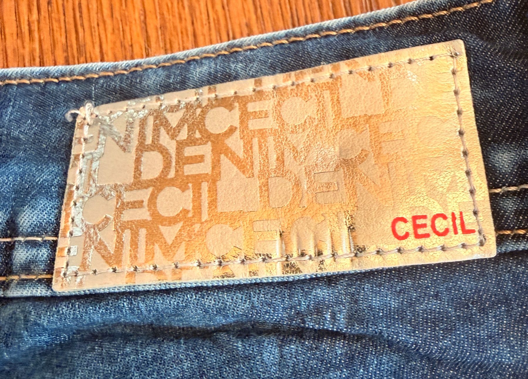 Cecil Jeans: Jeans Shorts – Nuovo (secondo la descrizione) da Mastrils venduto da Laura8sevilla 5