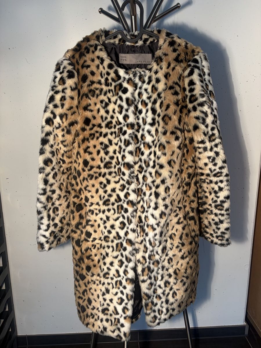 Zara Cappotti: Zara Basic Kunstfellmantel Leopardenmuster Grösse S – Nuovo (secondo la descrizione) da Büsserach venduto da SalebyGianni