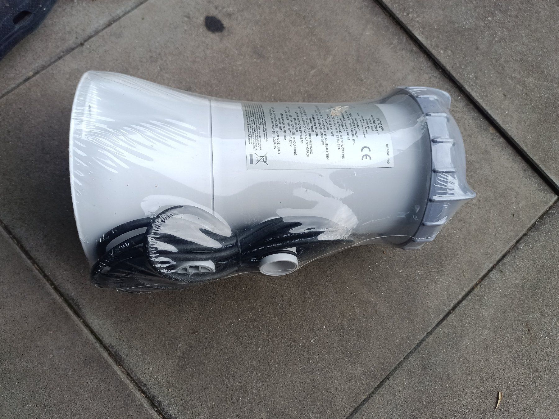 Intex Piscine: Intex Pool Pumpe mit Filter neu – Nuovo e nell'imballaggio originale da Bischofszell venduto da kro_ykt6