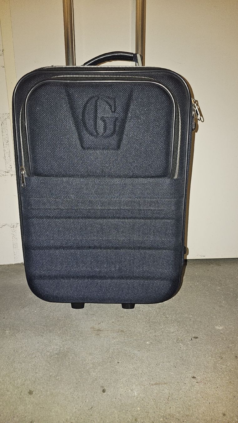 Valigie: kleiner (Kabinen-)Koffer mit 2 Rollen, dunkelblau – Usato da Arbon venduto da Flyaway8