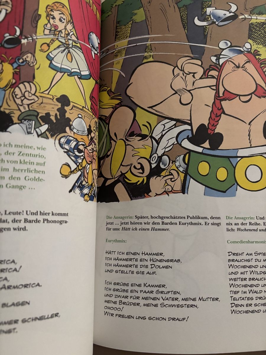 Fumetti: Asterix der goldene Hinkelstein, Sonderband – Usato da Kehrsatz venduto da Raboy 4