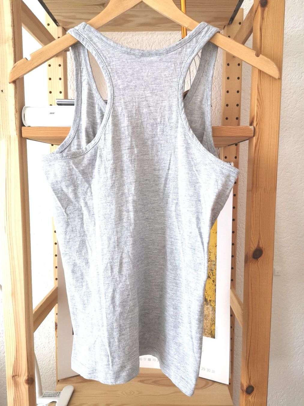 Top: Baumwoll Tank Top Gr. XS/S, 34/36 hellgrau – Nuovo (secondo la descrizione) da Münsingen venduto da Nik_und_Kat 2