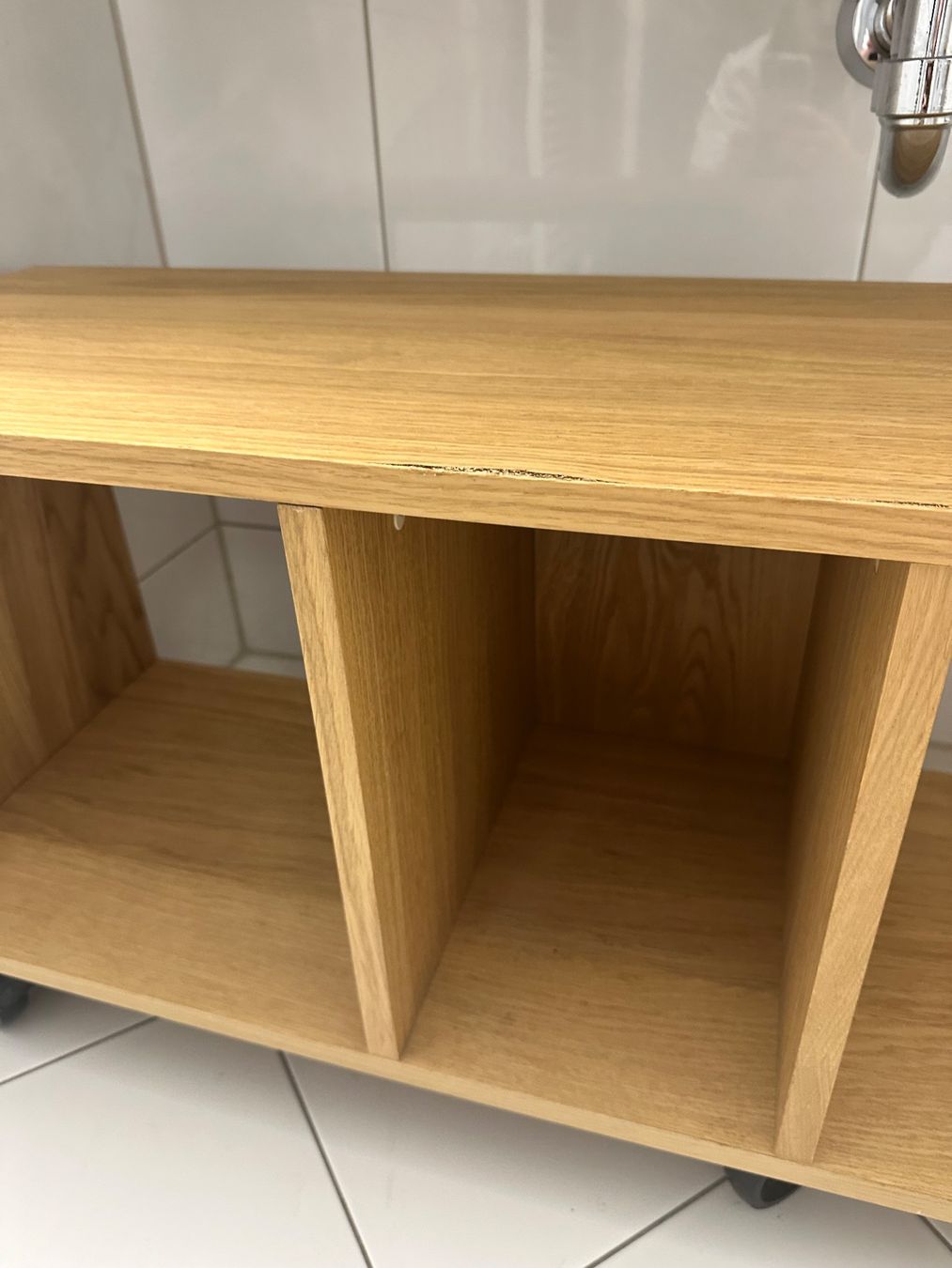 Regale: Waschbecken-Unterschrank – Gebraucht aus Luzern von sarohe 1