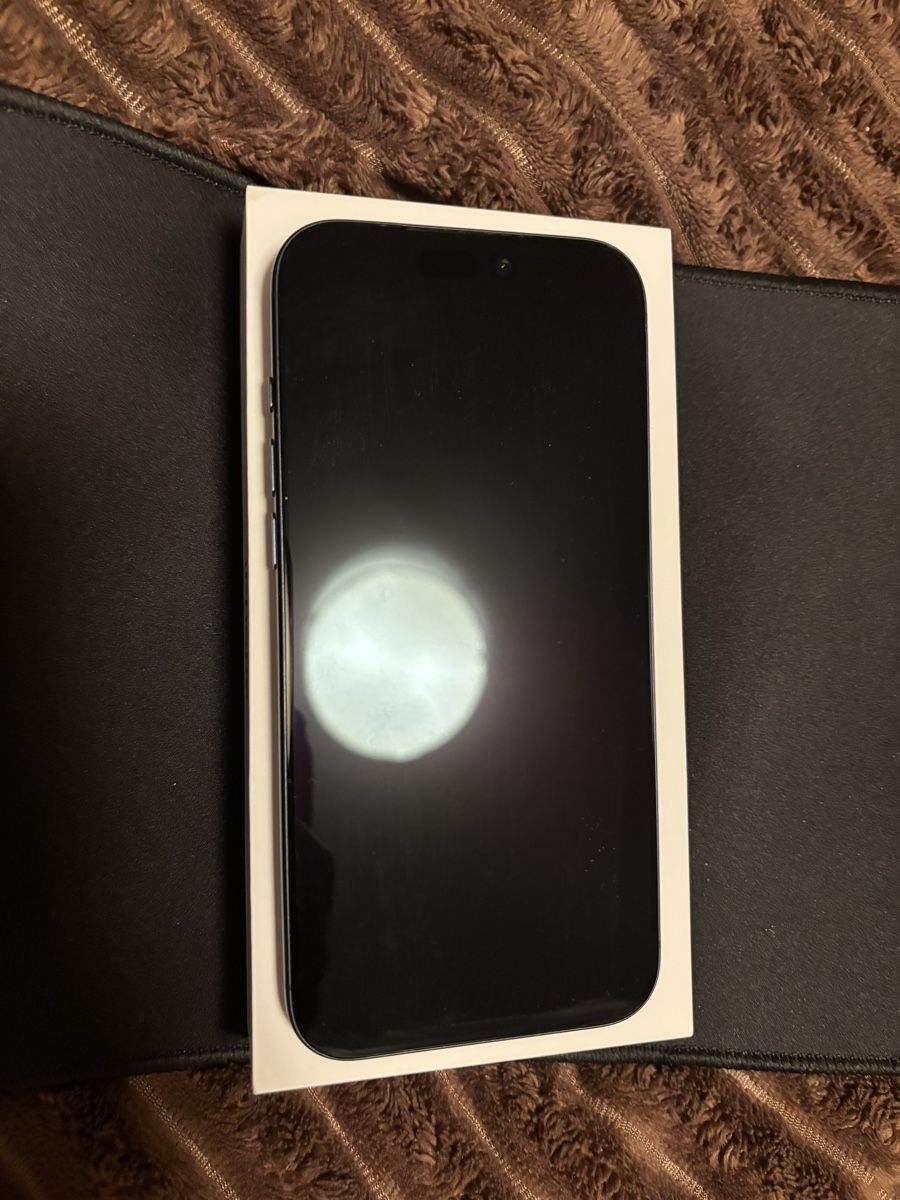 Apple Handys / Smartphones: Iphone 17 pro max 512 GB – Neu (gemäss Beschreibung) aus Rheinfelden von bad_hhc7 6