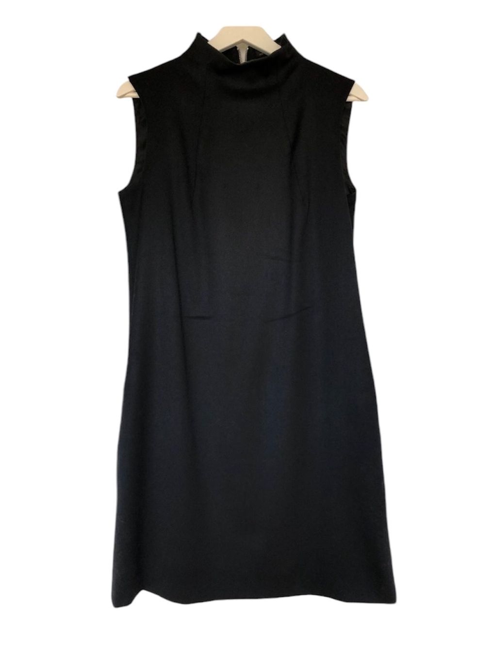 Zara Robes: Robe Zara – D'occasion à Dotzigen par SecondHandGems