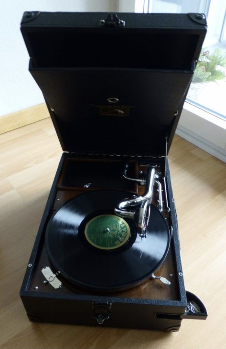 Giradischi: Grammophon His Master's Voice – Usato da Inwil venduto da Tom..Rizzy