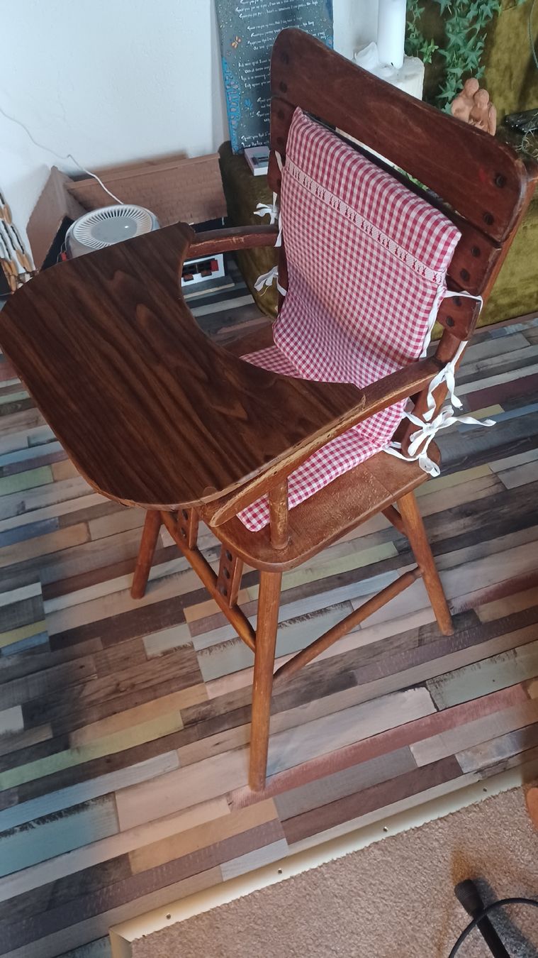 Seggioloni: Retro Holz Kinderstuhl, Hochstuhl  – Usato da Watt venduto da Wfifi