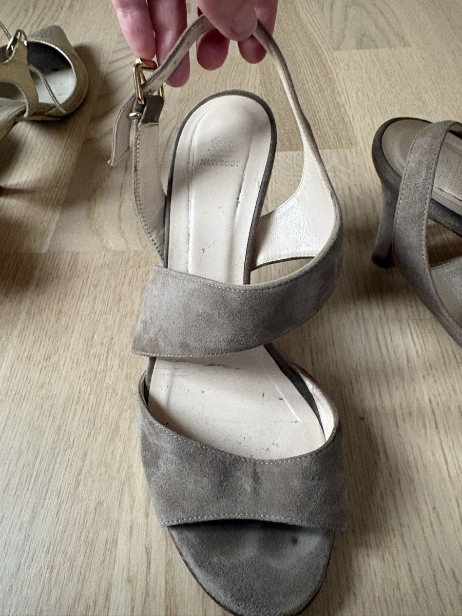 Navyboot Damenschuhe: Sandale von Navyboot, 38 – Gebraucht aus Zürich von Altnic 1