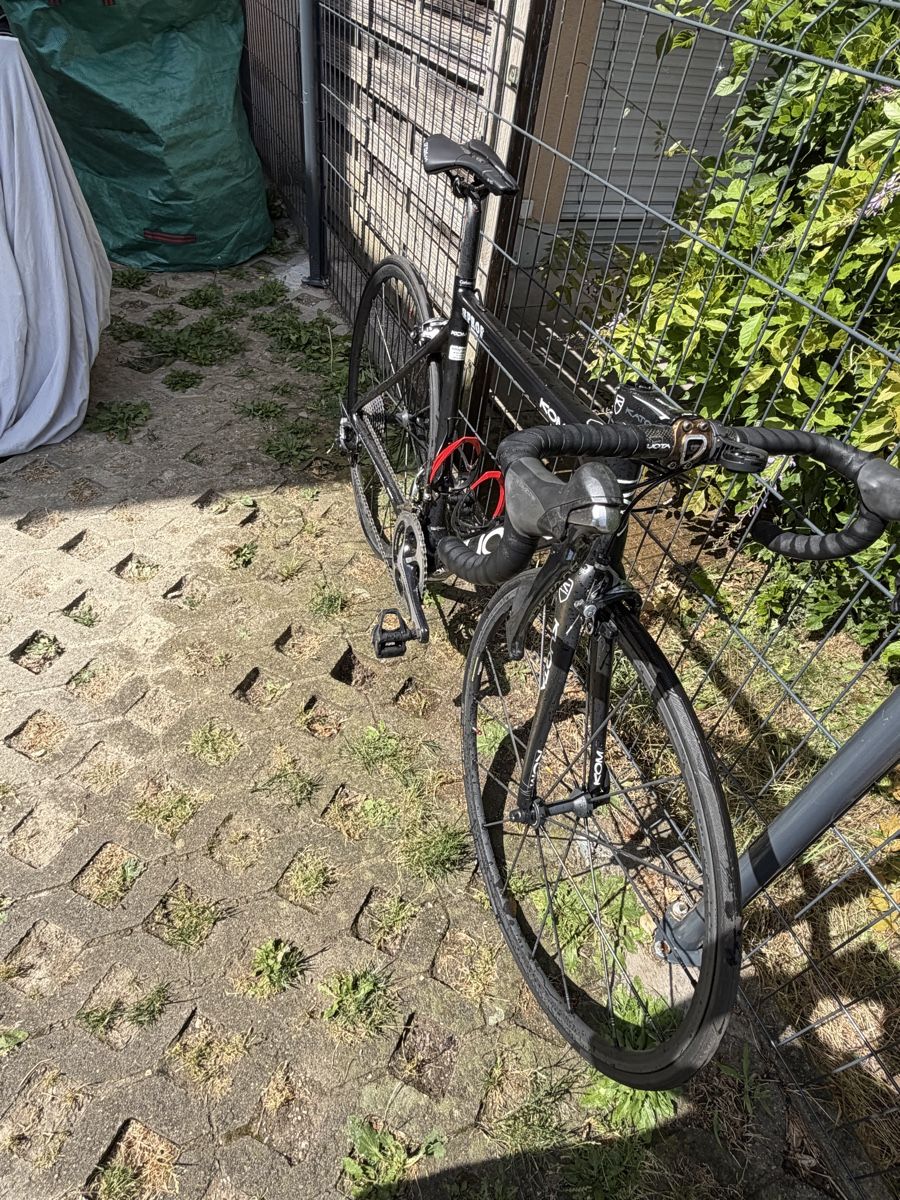 Kuota Biciclette: Vélo de course Kuota KOM air carbone  – Usato da Marin-Epagnier venduto da lou_6hzw 6