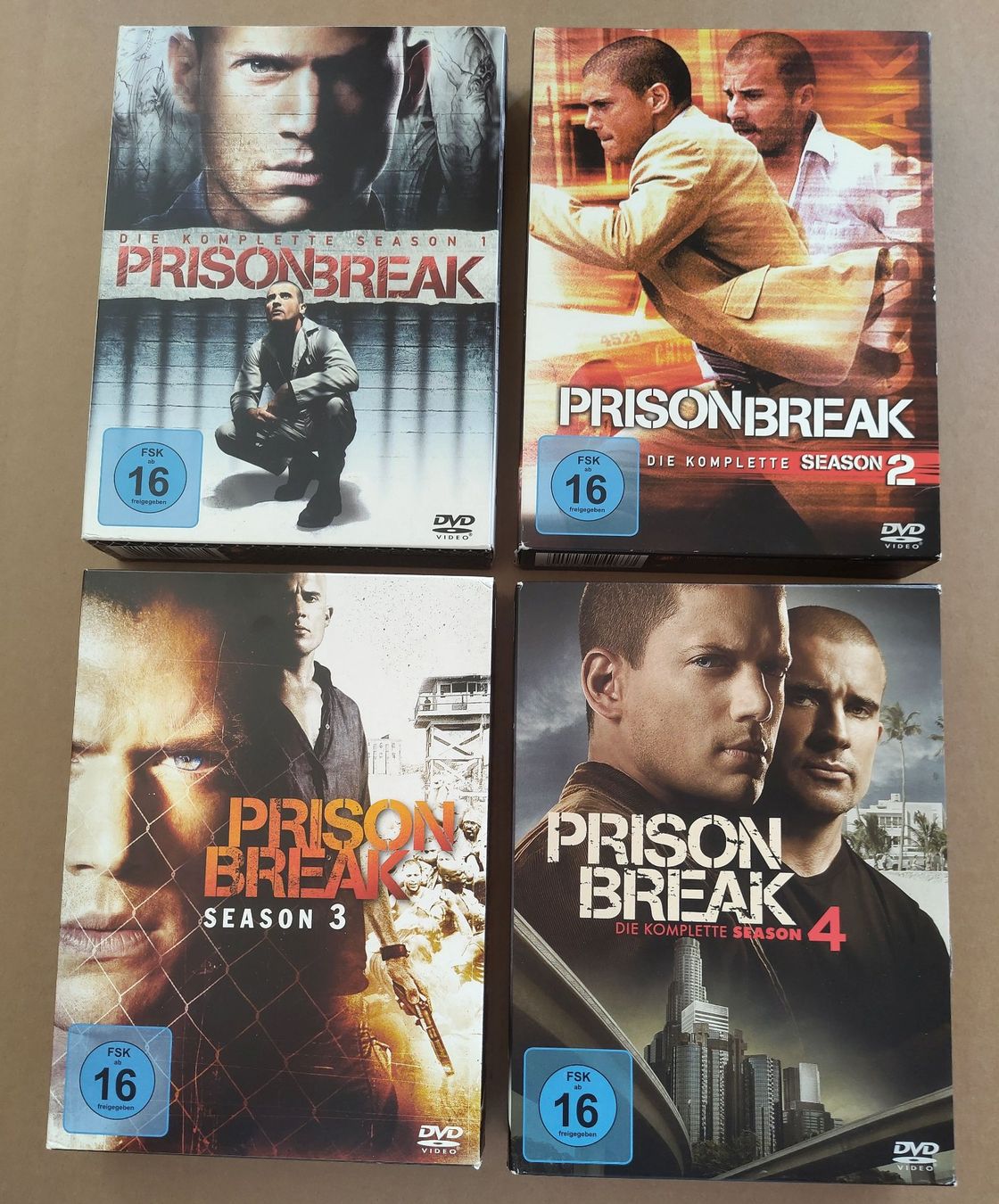 Tutti i DVDs: Prison Break - Komplette Staffeln 1-4 – Usato da Unterkulm venduto da jenswolk