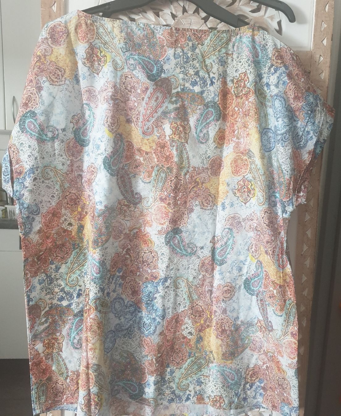 T-shirt: schönes Shirt Gr. 46 – Nuovo (secondo la descrizione) da Frenkendorf venduto da Moon111 1