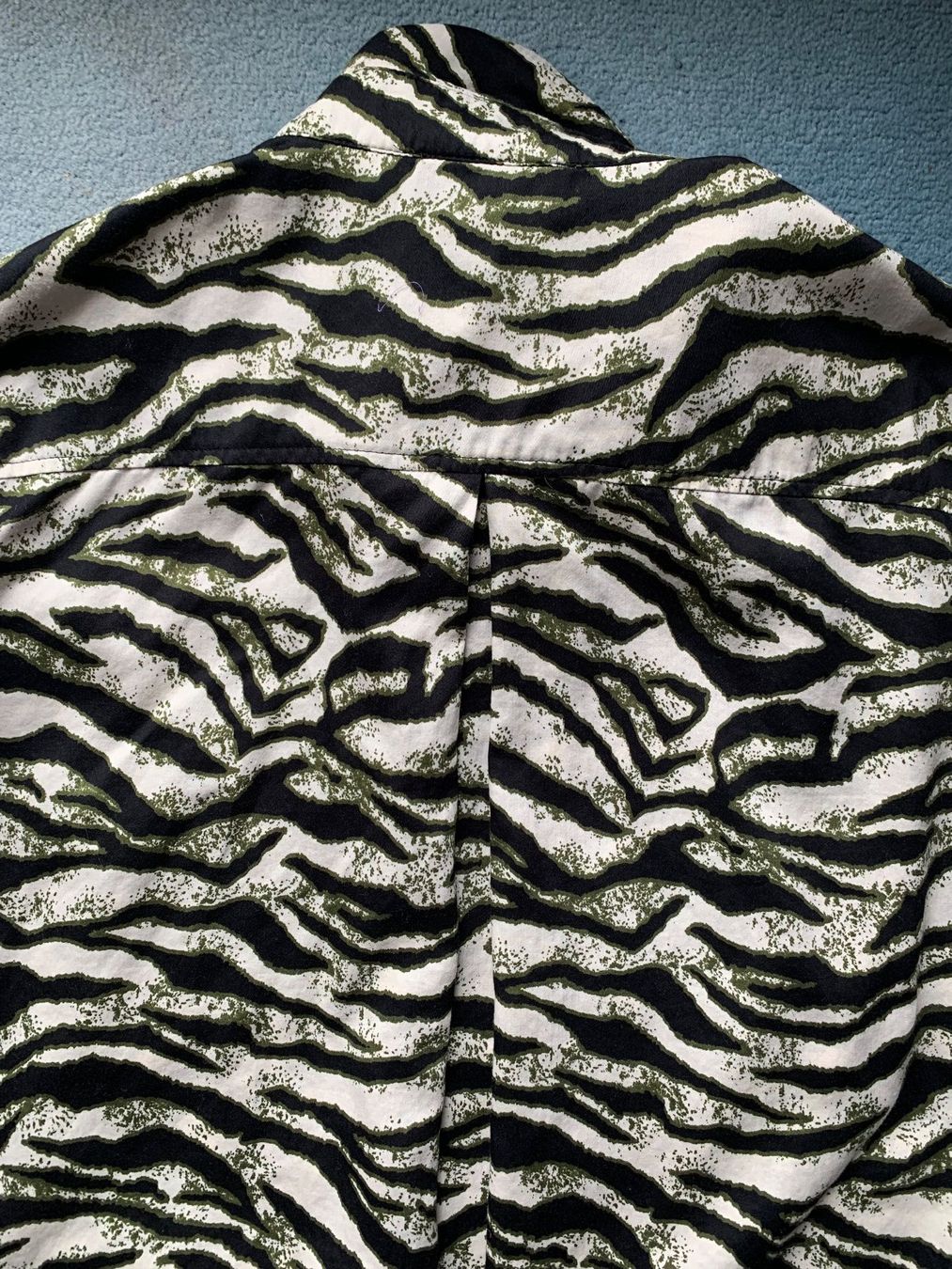 Camicette: Hemdbluse Zebraprint, justWhite, Gr. 42 – Usato da Wiesendangen venduto da Babalegi 2