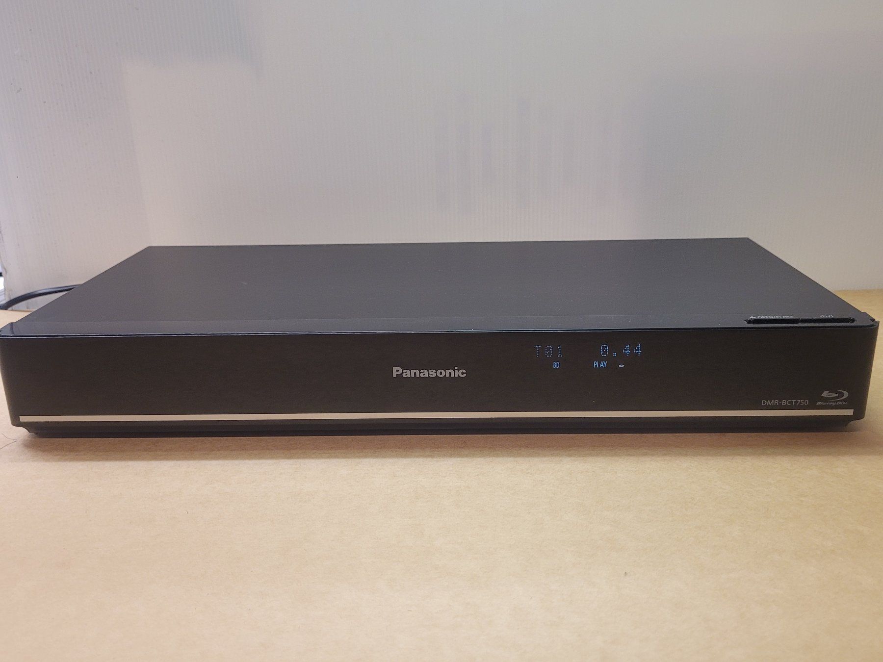 Panasonic Aufnahmegeräte: Panasonic DMRBCT750EG Blu-Ray recorder 500GB – Gebraucht aus Arlesheim von ars_musica 1