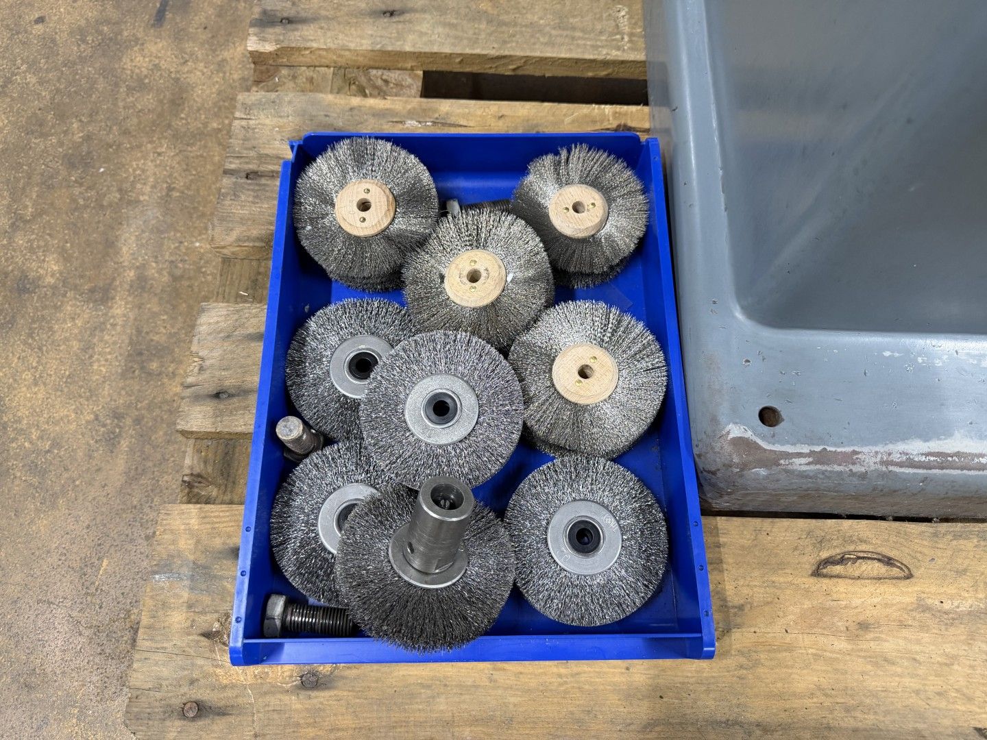 Altro per industria metallurgica: Werkzeugschleifmaschine – Usato da Zuchwil venduto da dragosmd-maschinen 4