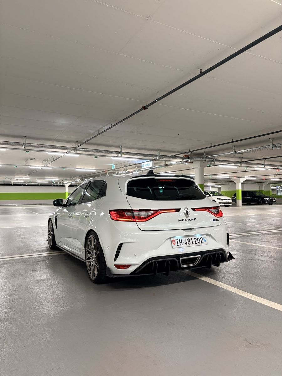 Renault Automobili: Renault Megane RS Trophy 300 EDC – Usato da Rorbas venduto da Anf04 6