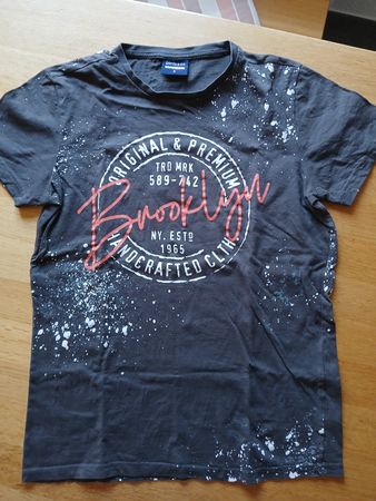 t shirt S 176